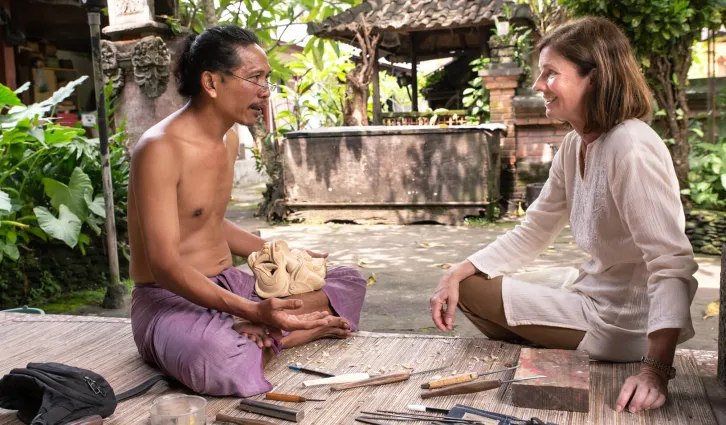 Amanda North with an artisan. Credit: Tina Conway