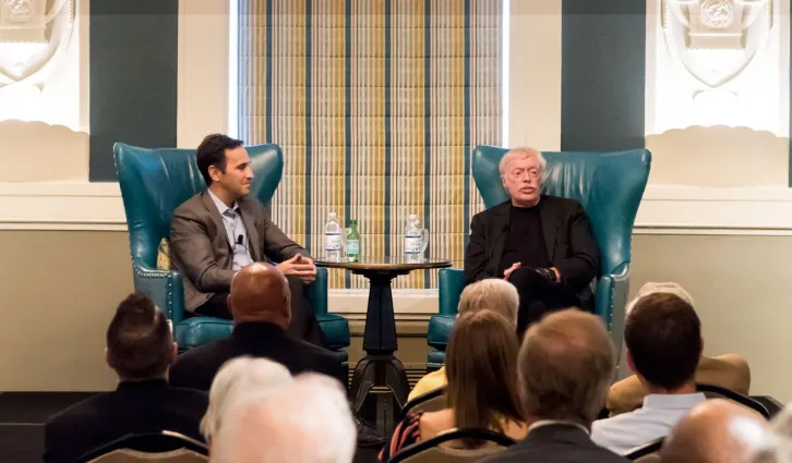 Philip Knight (right) and Stanford GSB Dean Jonathan Levin. | Kiefer Hickman