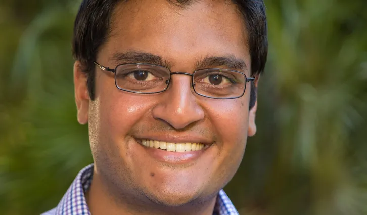 Rajan Patel, MBA ’16, co-founder of Dent Education | Stacy Geiken